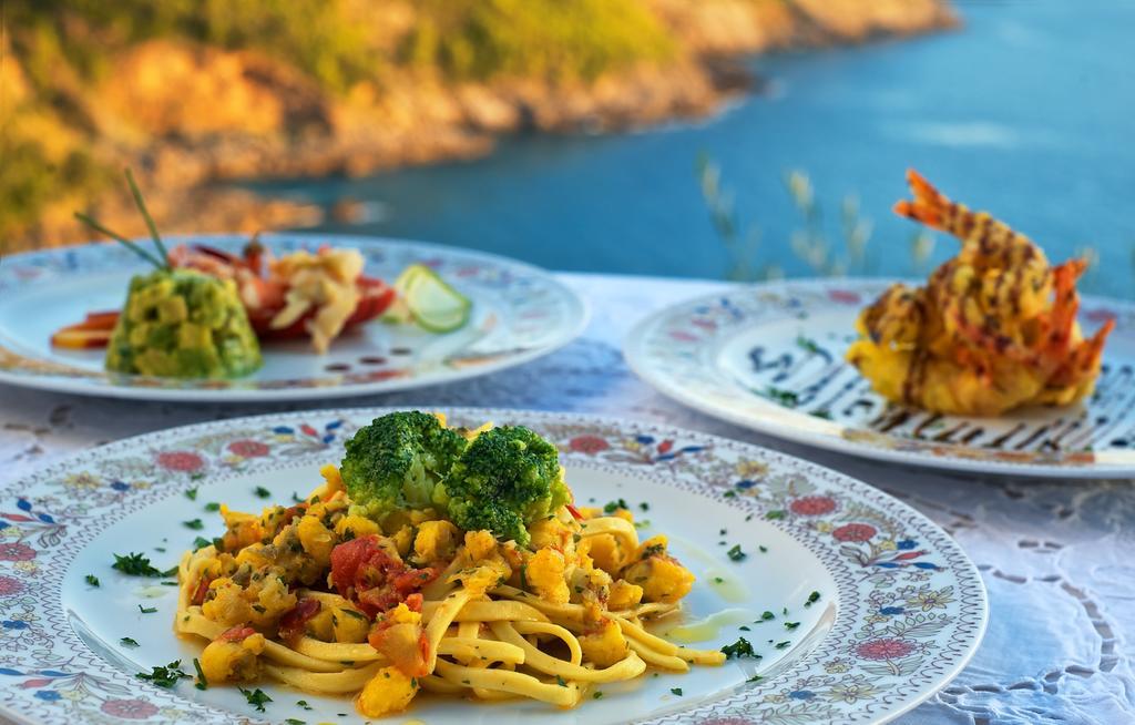 Romantic Hotel & Restaurant Villa Cheta Elite Maratea Exterior photo