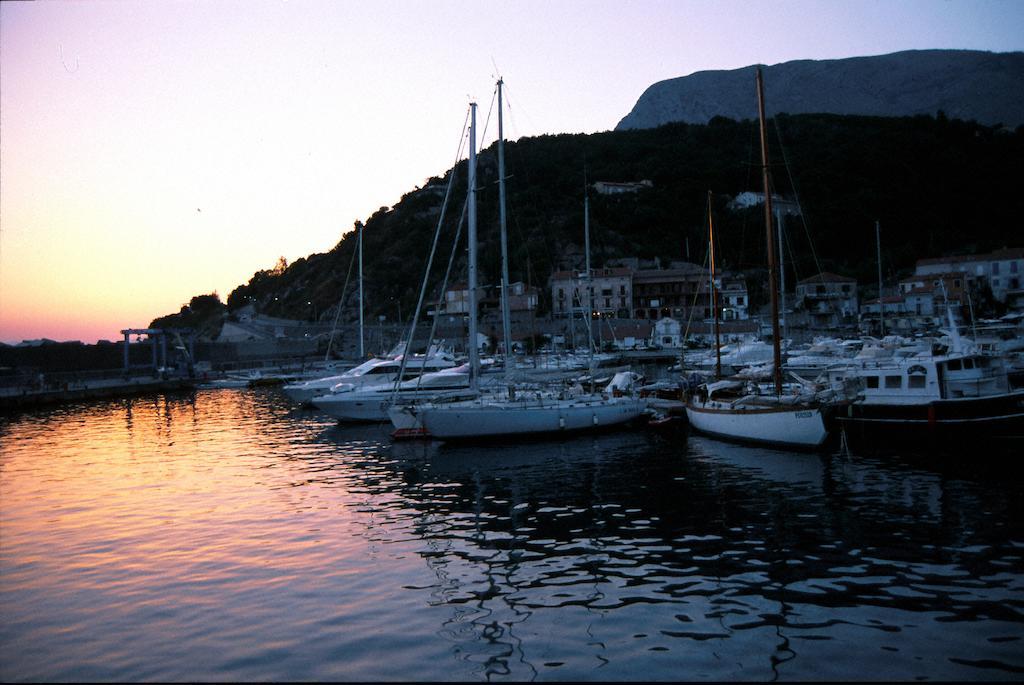 Romantic Hotel & Restaurant Villa Cheta Elite Maratea Exterior photo